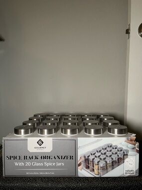 Spice Rack Organizer with 20 Glass Jars